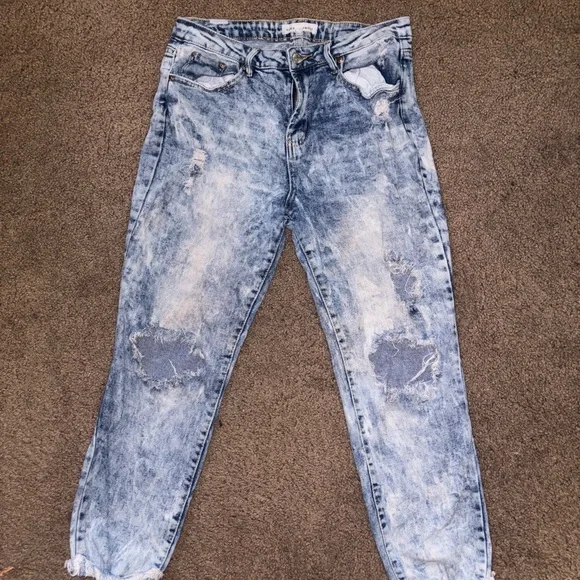 Almost Famous Jeans Almost Famous Blue Relaxed Jeans With